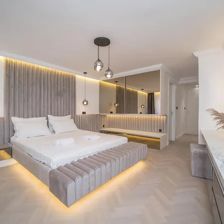 Luxury Christian